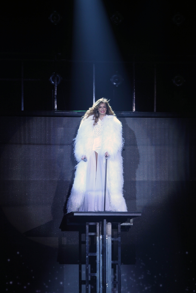 Anna Vissi and the Epikouri
